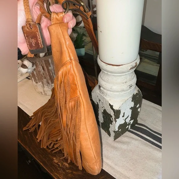 Frye Heidi Leather Fringe Hobo Shoulder Bag Cognac Brown Retail $458 - Picture 7 of 12